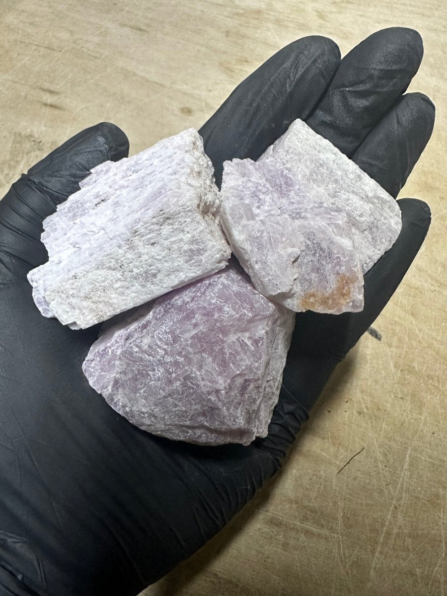 Raw Kunzite / 1.5-4" AVG - 1 KILO LOT