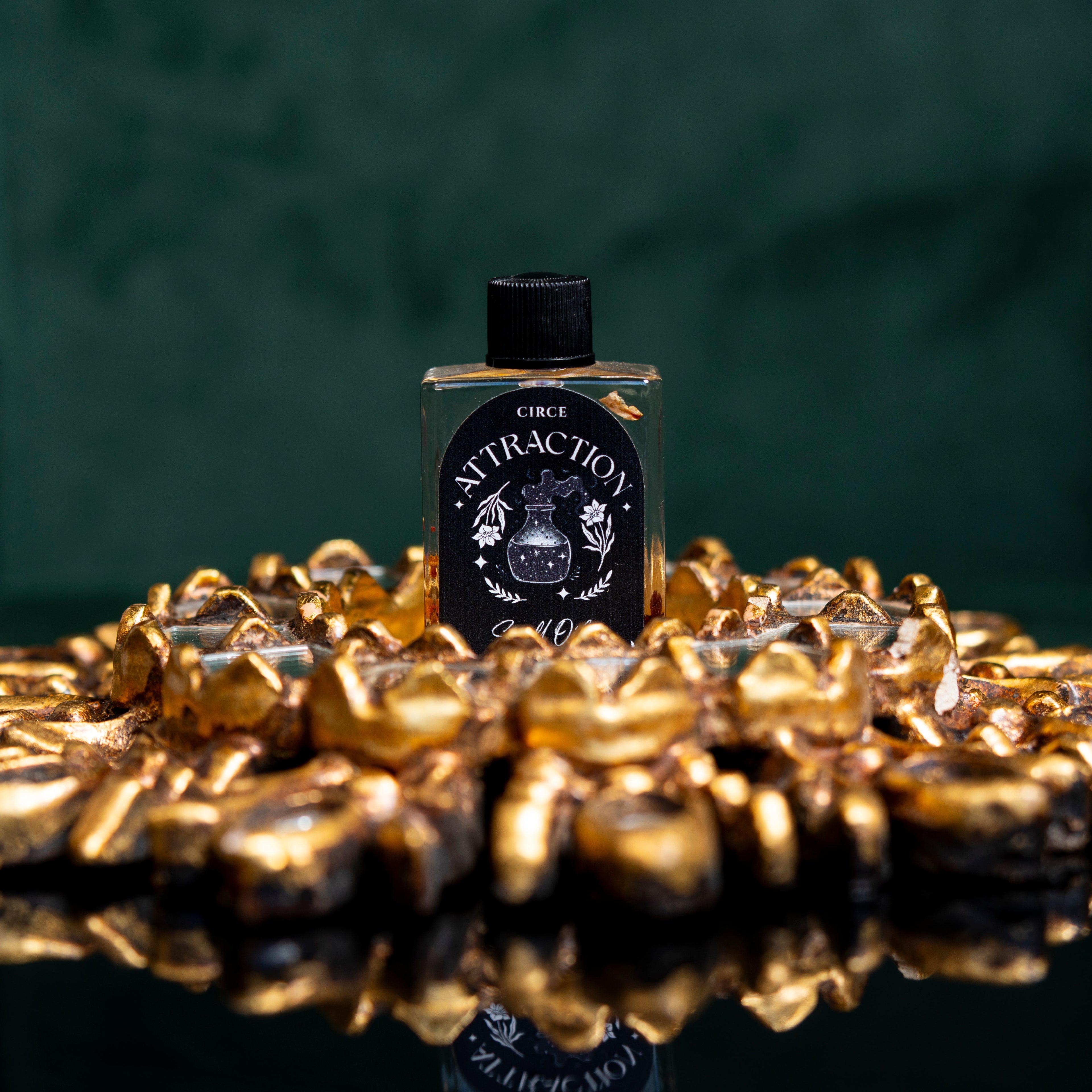 Attraction Spell Oil — Magnetism & Romance Ritual Oil