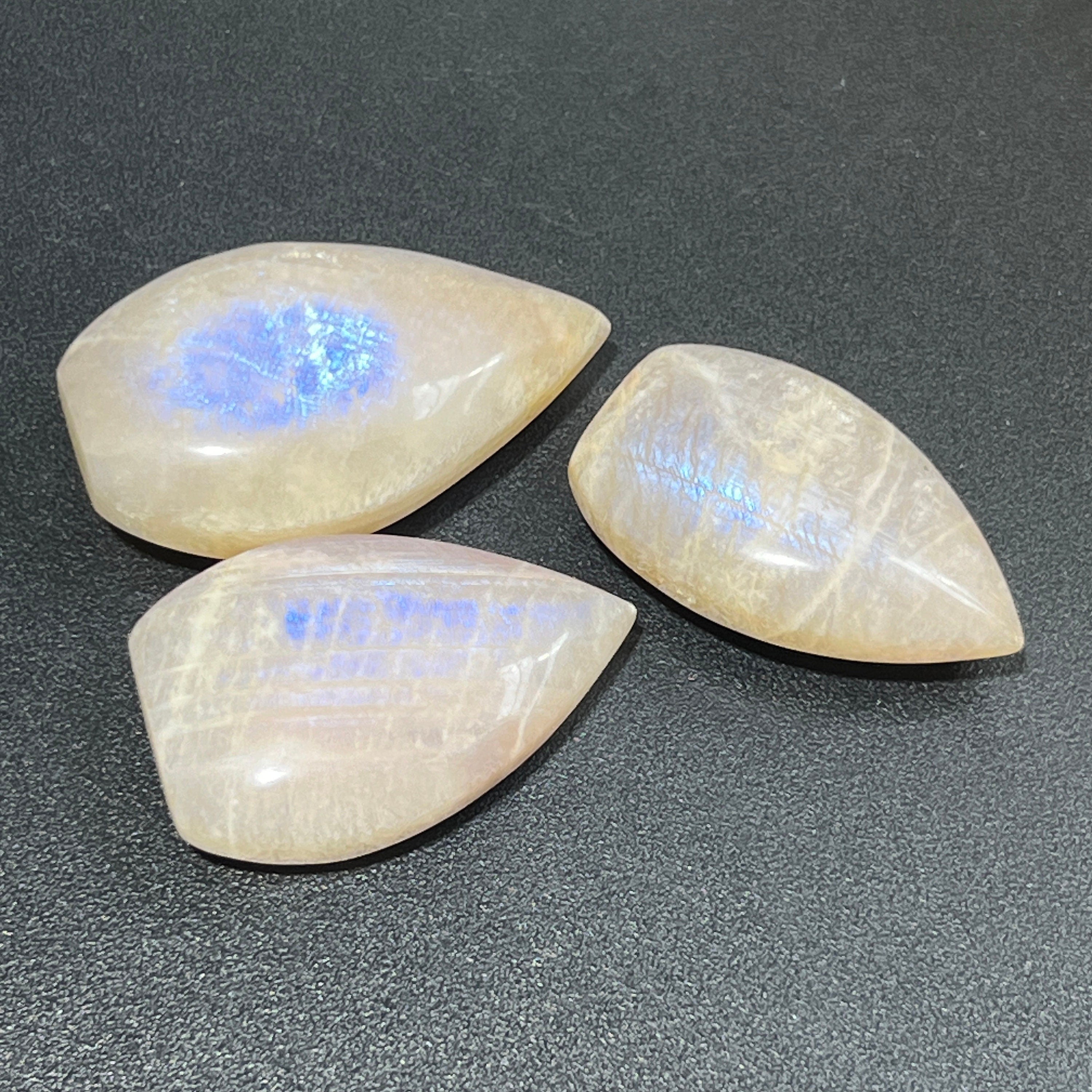 Flashy Peach Moonstone Crystal Flame Point Tower Carving Gemstone Statue Home Decor Supply
