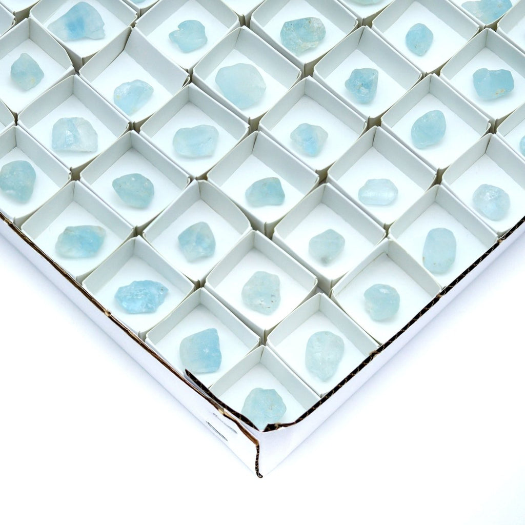 96 Piece Flat - Blue Topaz / .5"-1" AVG