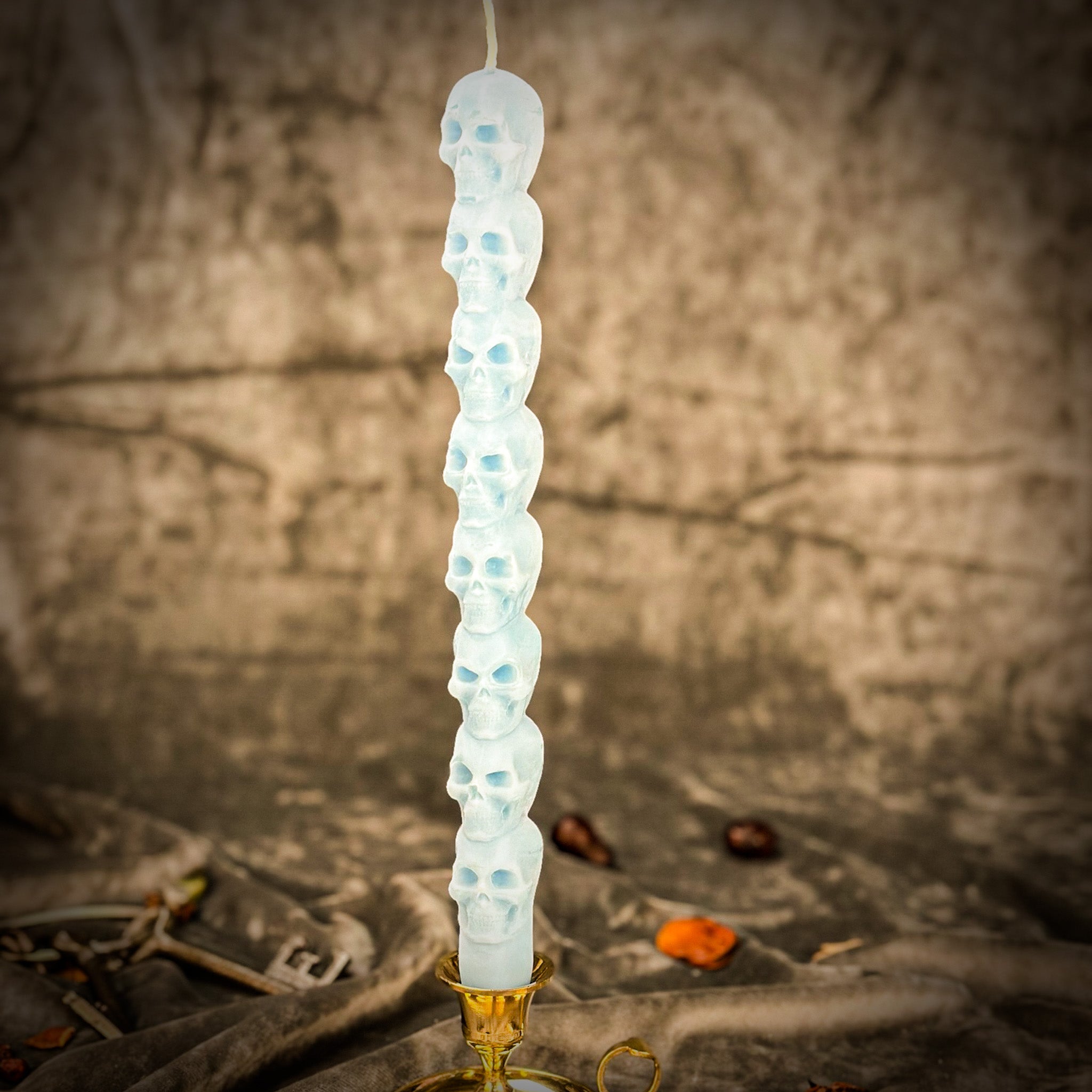 Eight Day Skull Taper Candle Spell Kit - Mind Influence & Ancestral Wisdom