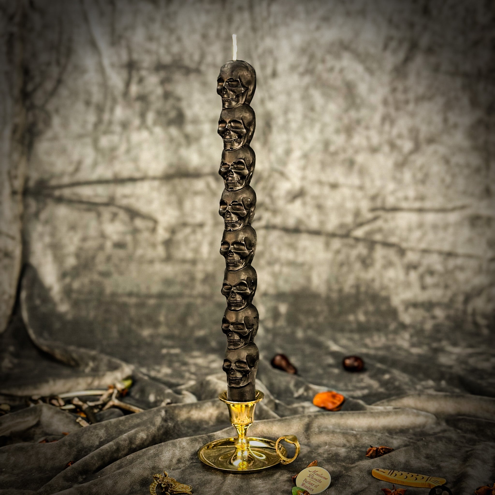 Eight Day Skull Taper Candle Spell Kit - Mind Influence & Ancestral Wisdom