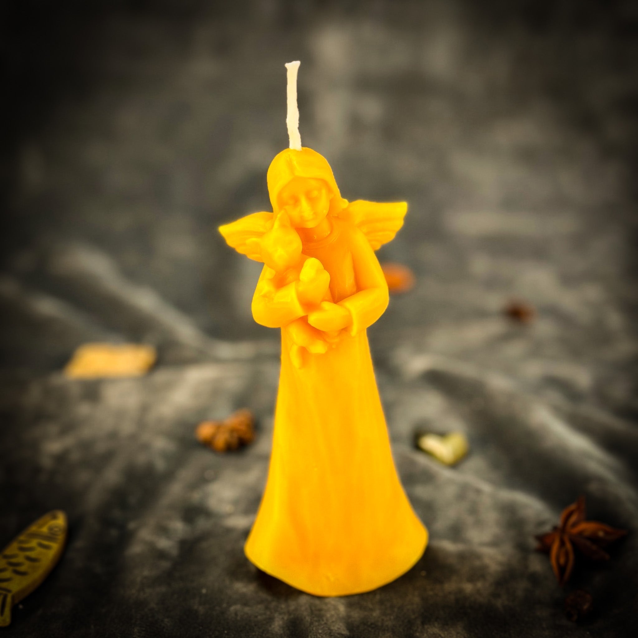 Beeswax Cat Guardian Spirit Spell Candle - Pet Protection & Healing