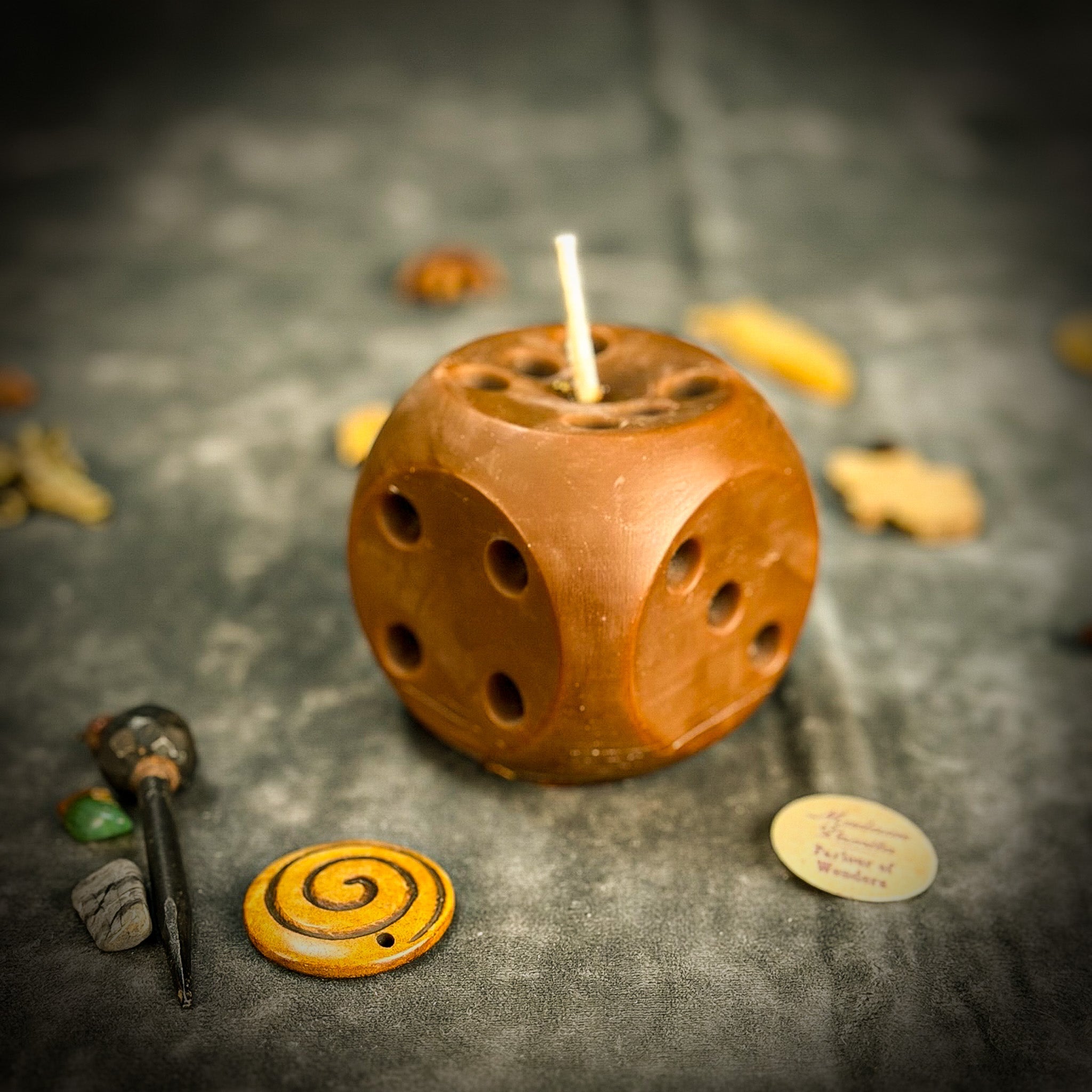 Beeswax Lucky Dice Spell Candle - Gambling Luck & Good Fortune
