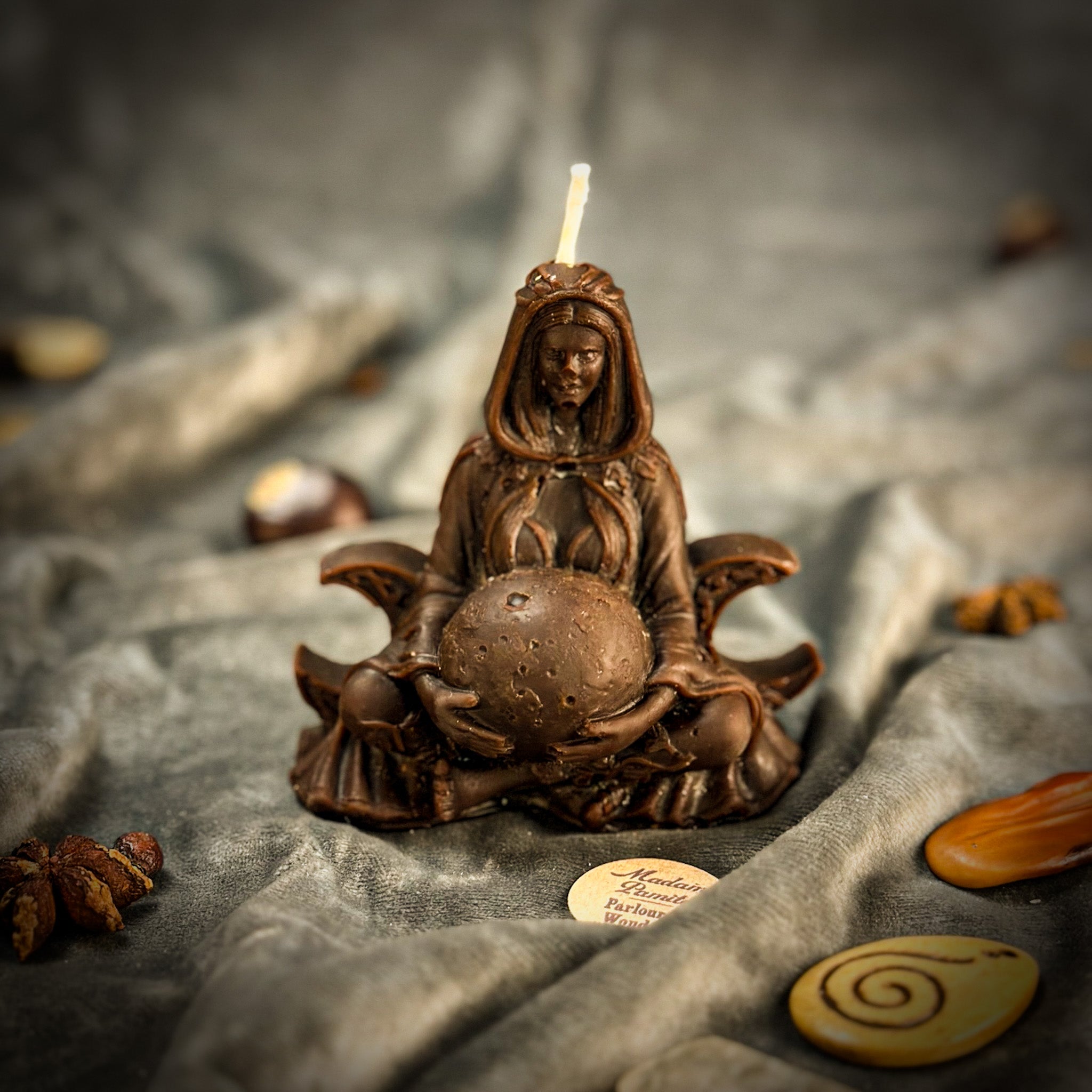 Beeswax Moon Goddess Spell Candle - Lunar Magic & Divine Feminine Energy