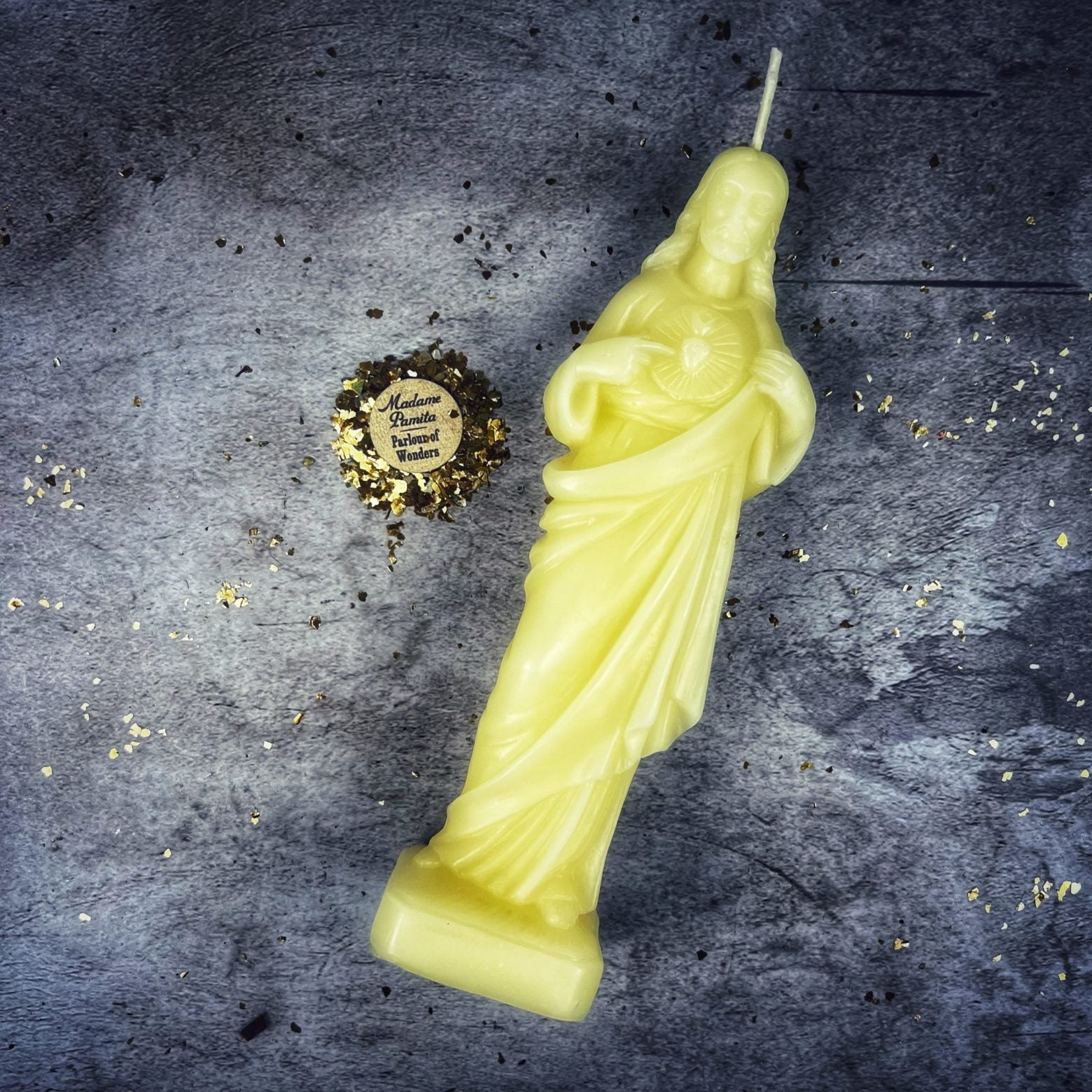 Beeswax Sacred Heart of Jesus Spell Candle - Divine Love & Miracles