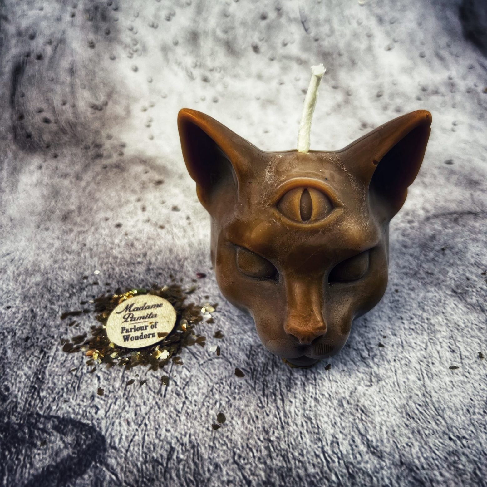 Beeswax Psychic Cat Spell Candle - Intuition & Clairvoyance Magic