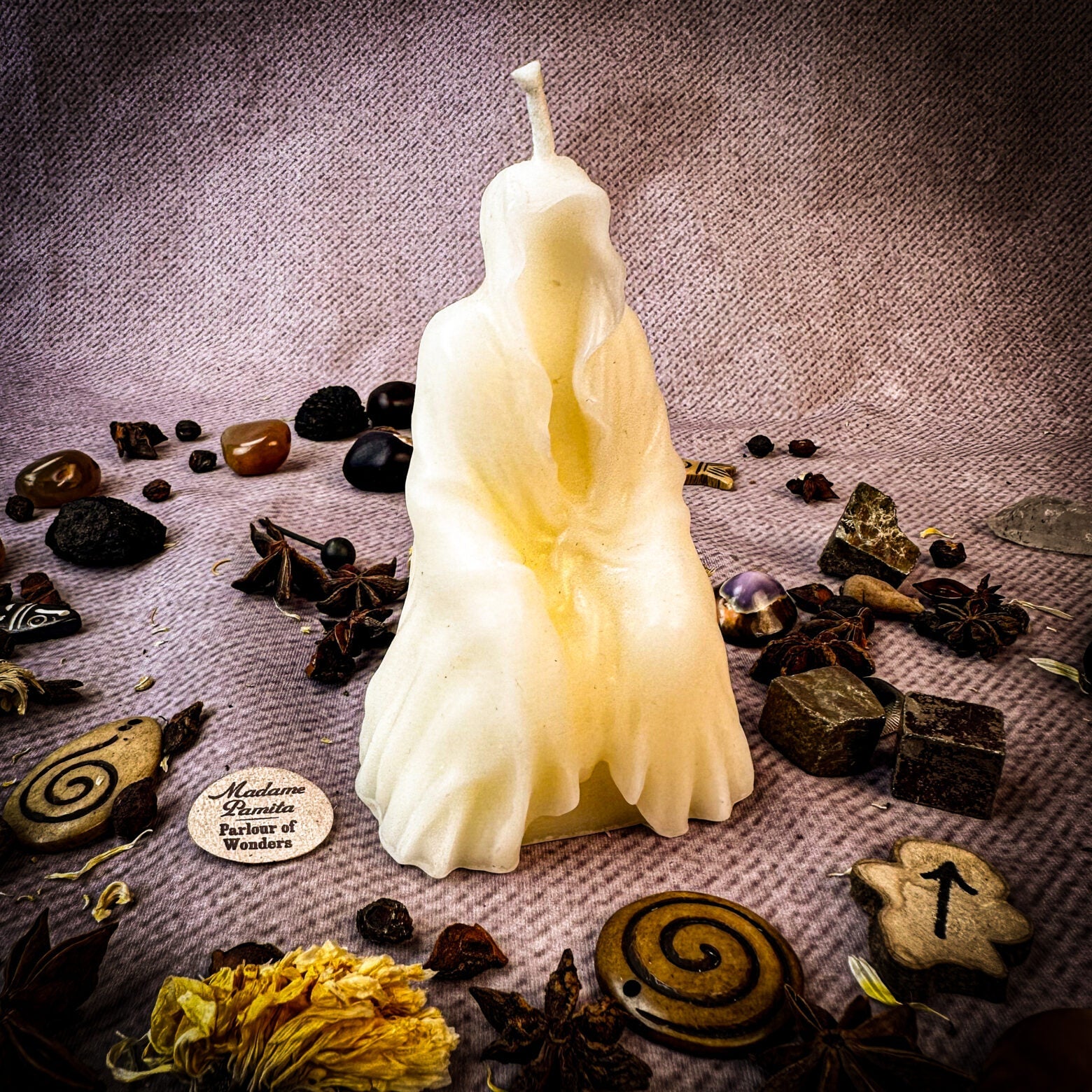 Beeswax Seer Spirit Spell Candle - Psychic Ability & Spirit Realm Connection