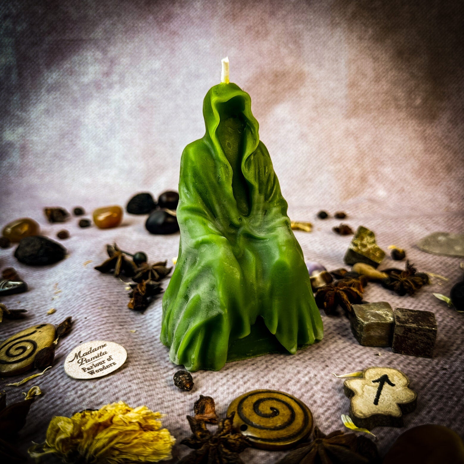 Beeswax Seer Spirit Spell Candle - Psychic Ability & Spirit Realm Connection