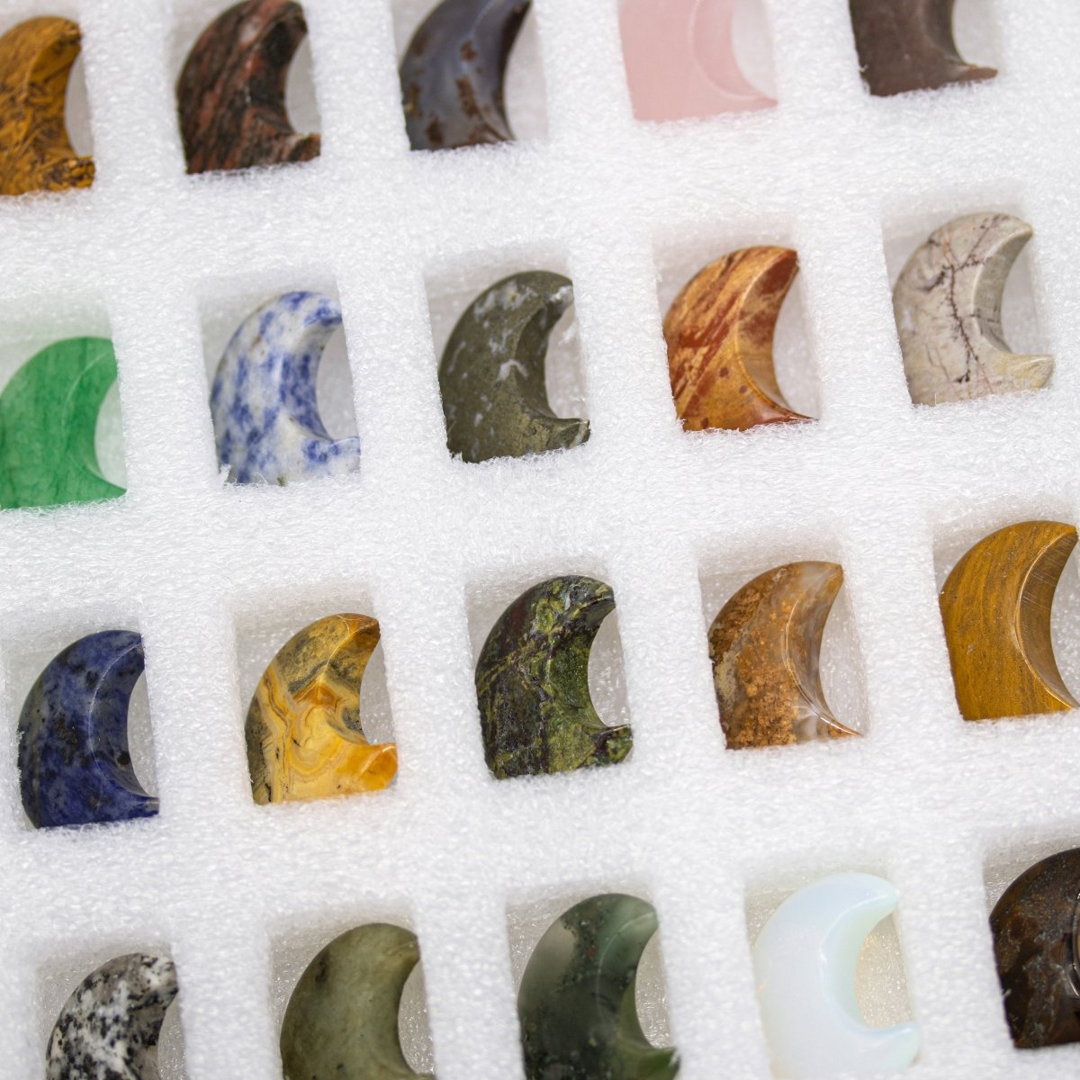 24 Piece Flat - Mixed Gemstone Moon Box Set / 1" AVG