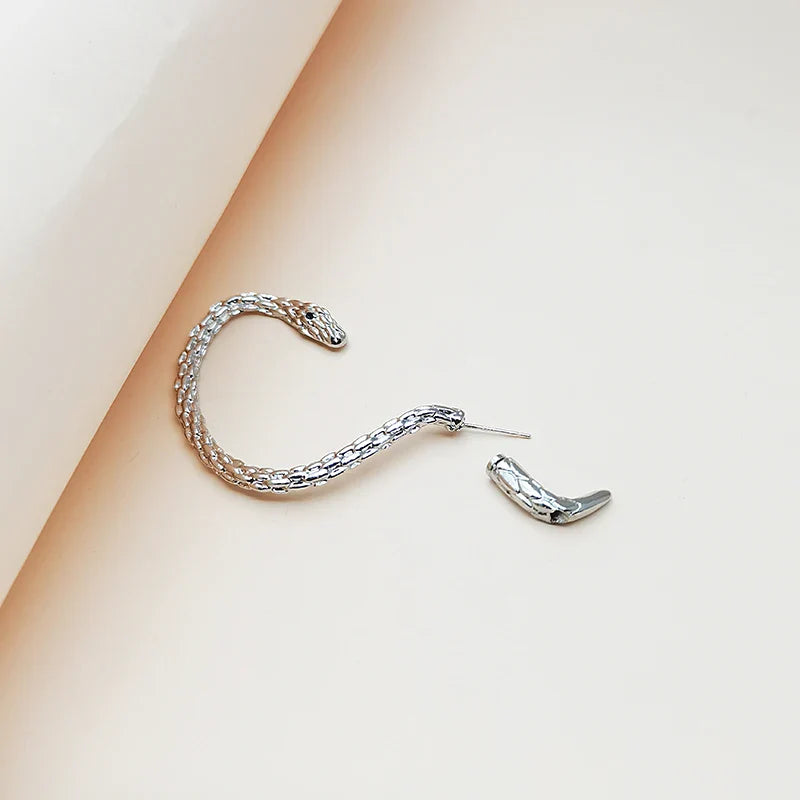 Personalized Gothic Winding Snake Shaped Ear Clip Earrings, Trendy Avant-garde Hip-hop Party Charm, Women's Jewelry Accessories
