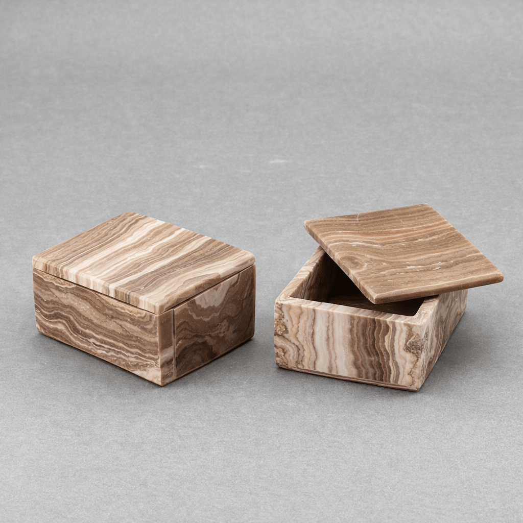 Banded Onyx Jewelry Rectangle Box (1 Piece) (4 by 3 Inches)