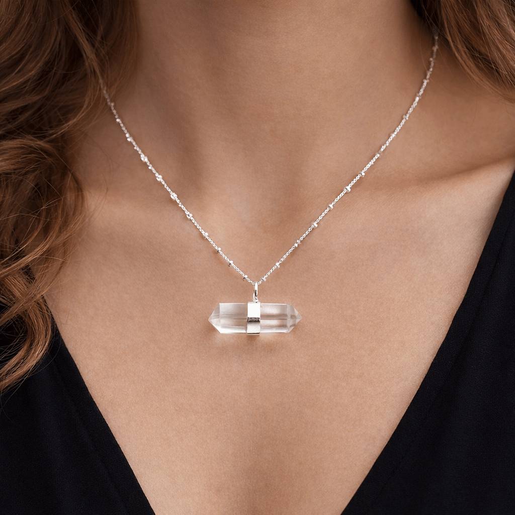 Clear Quartz Double Terminated Point Necklace with Silver Plating (17 Inches) (1 Piece)