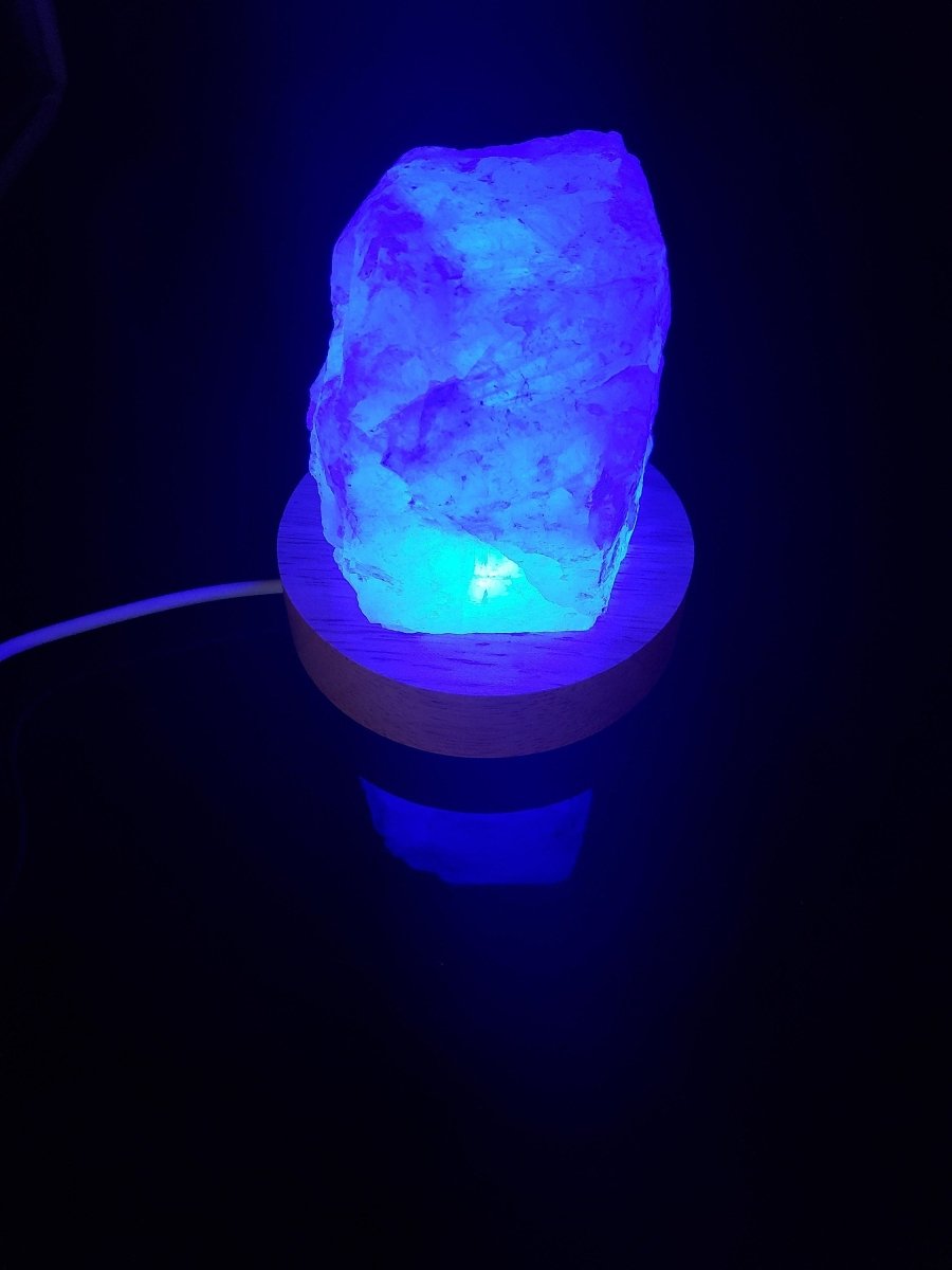 Clear Quartz Rough Lamp Size 2.5 to 3.5 Inches