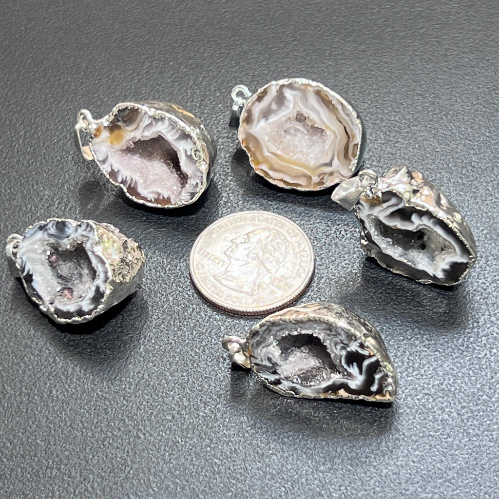 Oco Geode Druzy Crystal Pendant (Silver Plated Back)