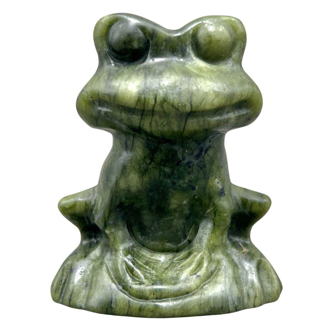 Jade Frog Carving 2 Inches (1 Piece)