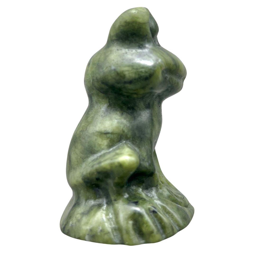 Jade Frog Carving 2 Inches (1 Piece)
