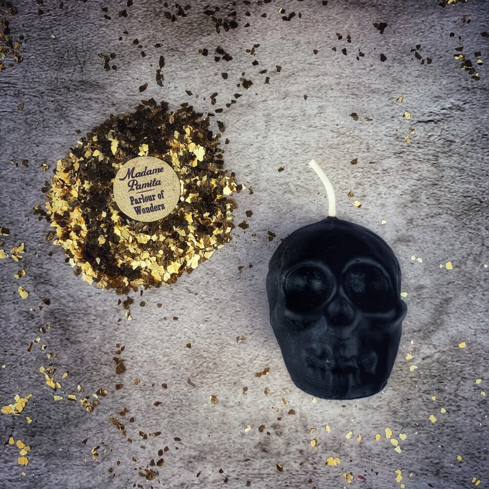 Beeswax Small Skull Spell Candle - Mind Influence & Ancestral Wisdom Magic
