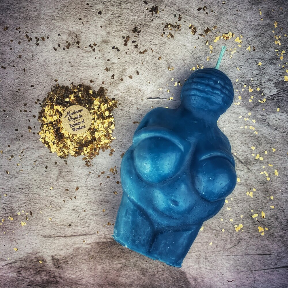 Goddess of Willendorf Candle Spell Kit - Feminine Power & Fertility Magic
