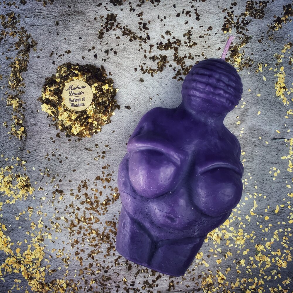 Goddess of Willendorf Candle Spell Kit - Feminine Power & Fertility Magic