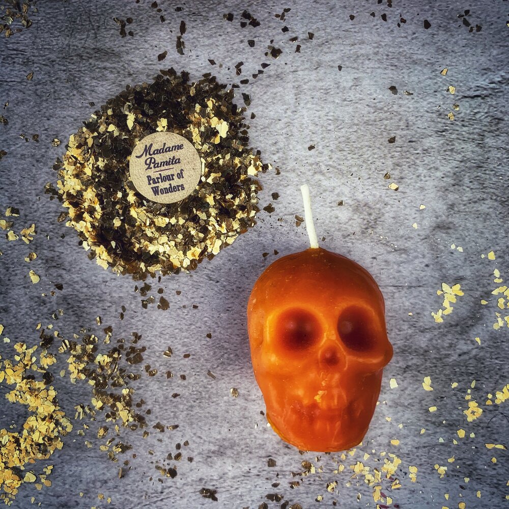 Beeswax Small Skull Spell Candle - Mind Influence & Ancestral Wisdom Magic
