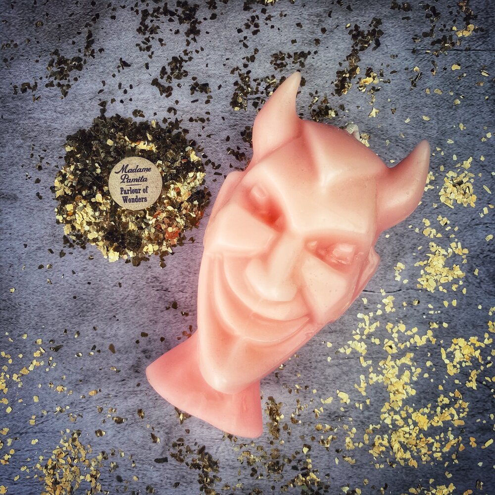 Run Devil Run Candle Spell Kit - Banish Evil or Invoke Trickster Magic