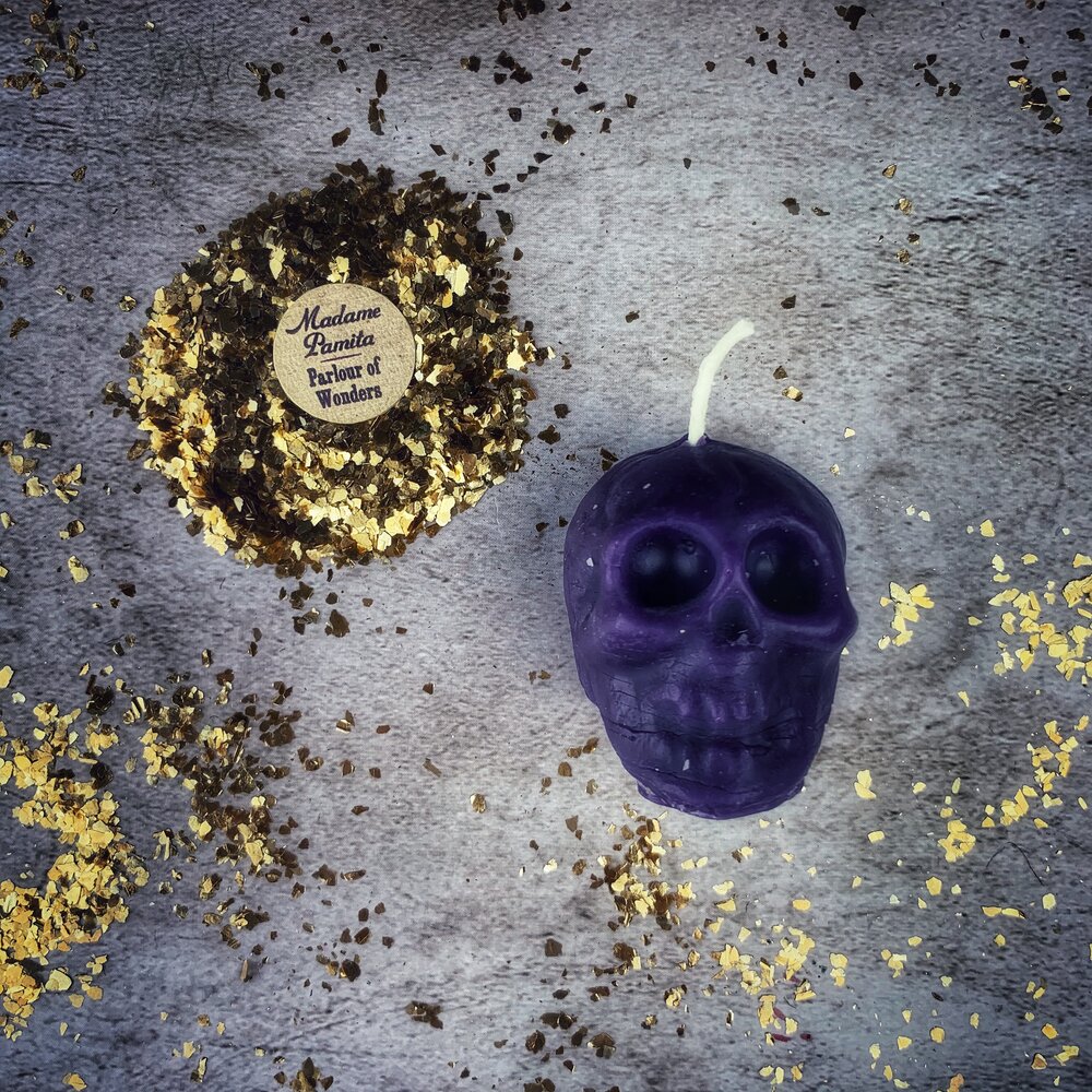 Beeswax Small Skull Spell Candle - Mind Influence & Ancestral Wisdom Magic