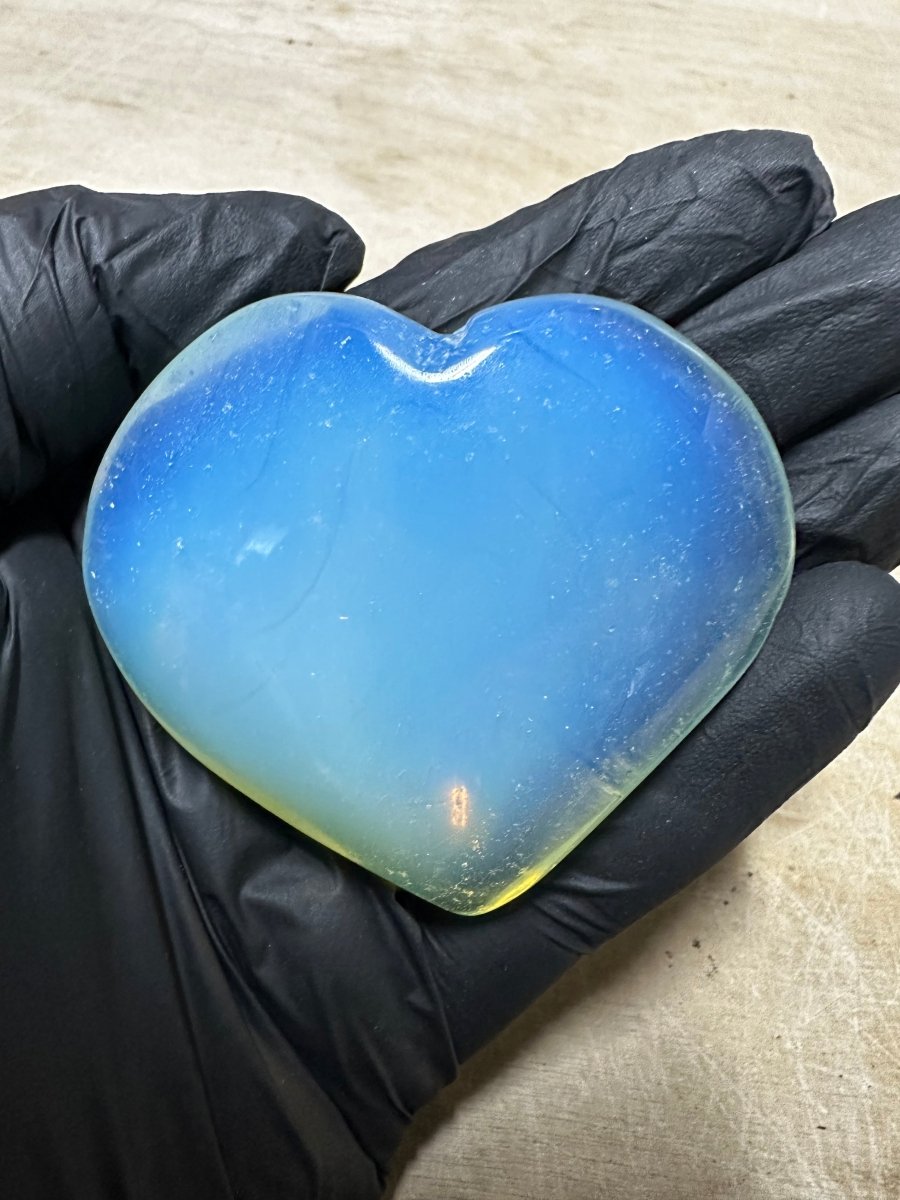 QTY 1 - Opalite Puffy Heart / 2-4" AVG