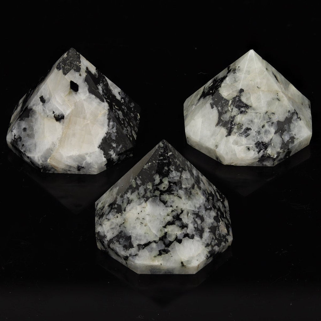 QTY 1 - Rainbow Moonstone Décor Diamond Point / 2" AVG