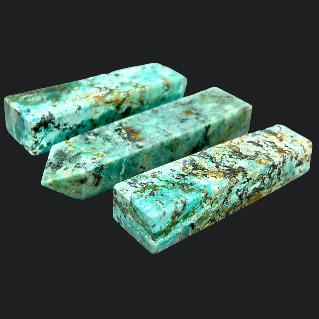 Turquoise Point (1 Pound) Size 3 to 4 Inches Standing Tower Points